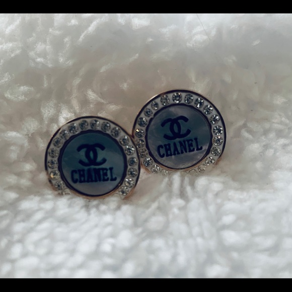 Inspired Earrings - Picture 1 of 1